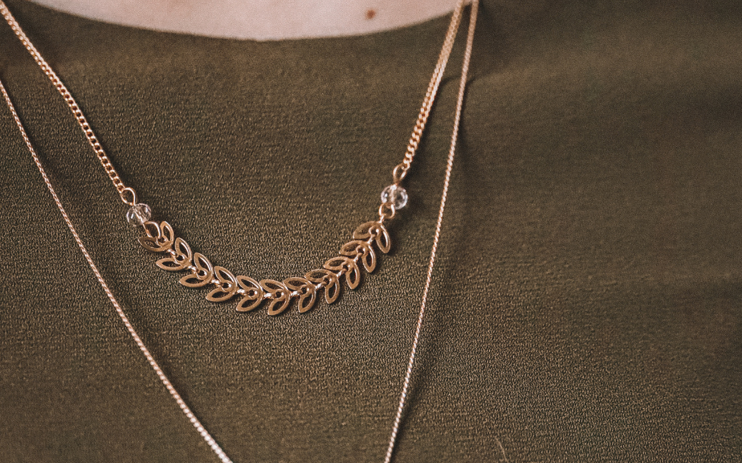 How to Layer Necklaces Like a Pro